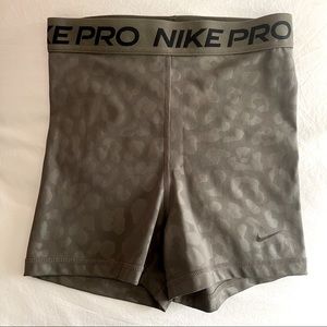 Nike Pro High Waisted Biker Shorts